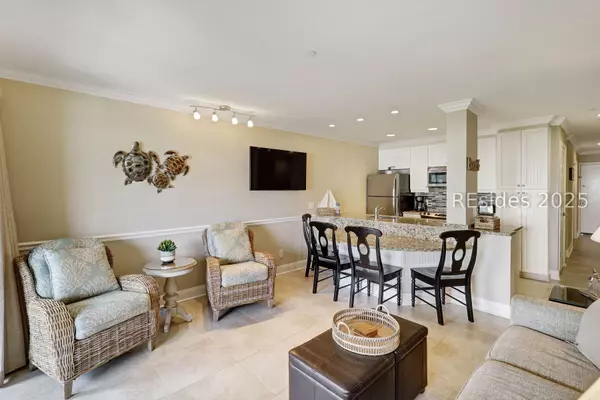 Hilton Head Island, SC 29928,43 Forest Beach DR S #420