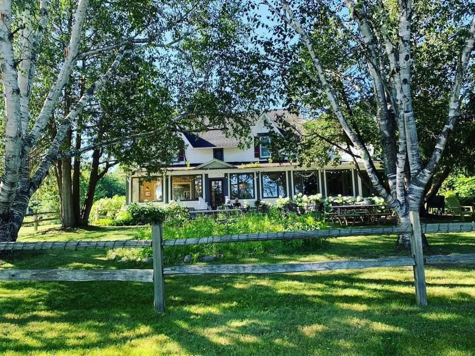 Maple City, MI 49664,149 E Harbor Highway
