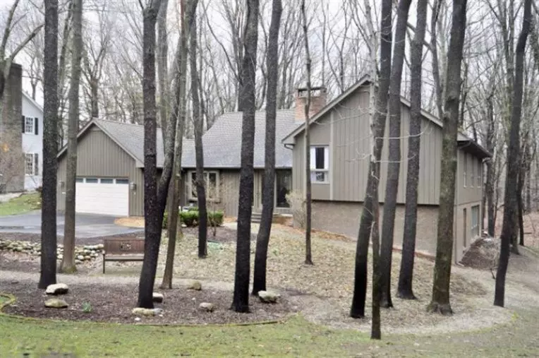 3720 Blackberry, Kalamazoo, MI 49008