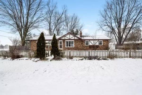 8946 Norman Drive, Jenison, MI 49428