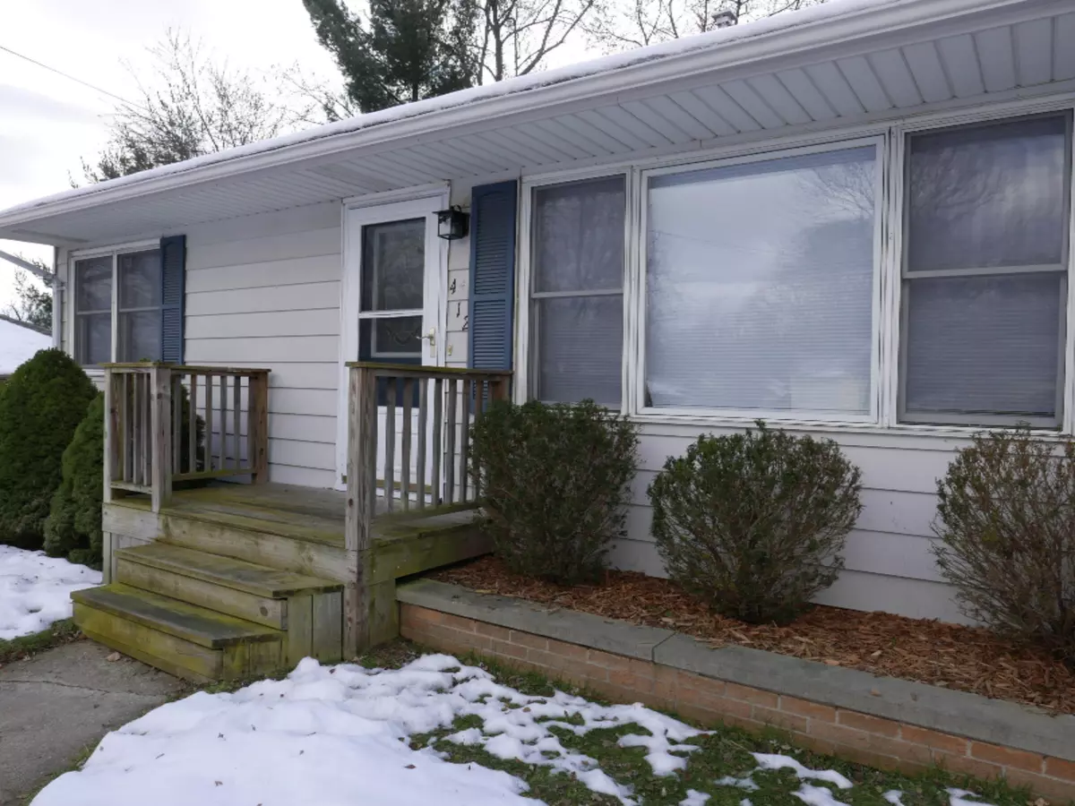 Portage, MI 49002,412 E Van Hoesen