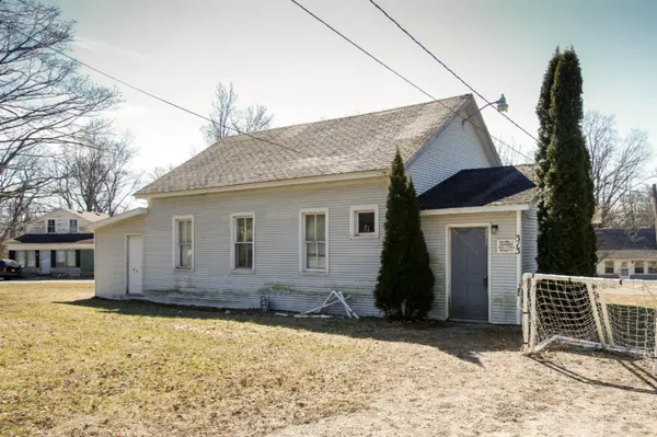 301 Division Street, Union City, MI 49094