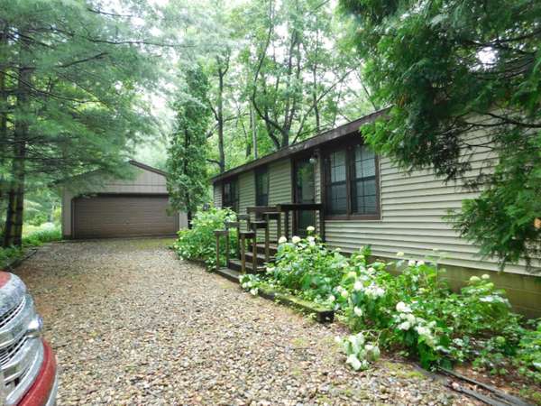 50157 Cable Lakeview Drive, Dowagiac, MI 49047