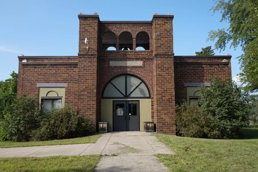 53808 CR 388, Grand Junction, MI 49056