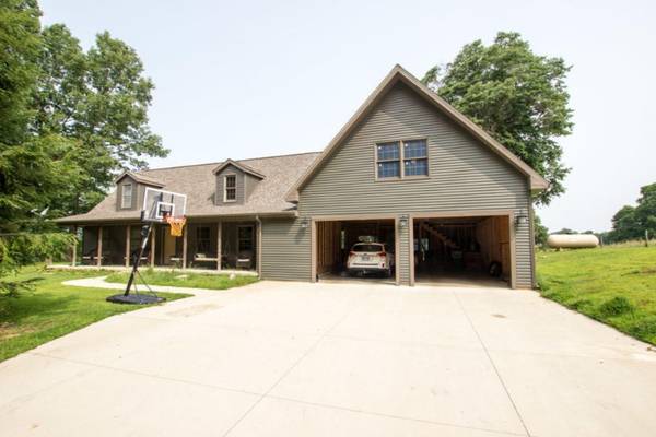 10030 Hoffman Road, Marcellus, MI 49067