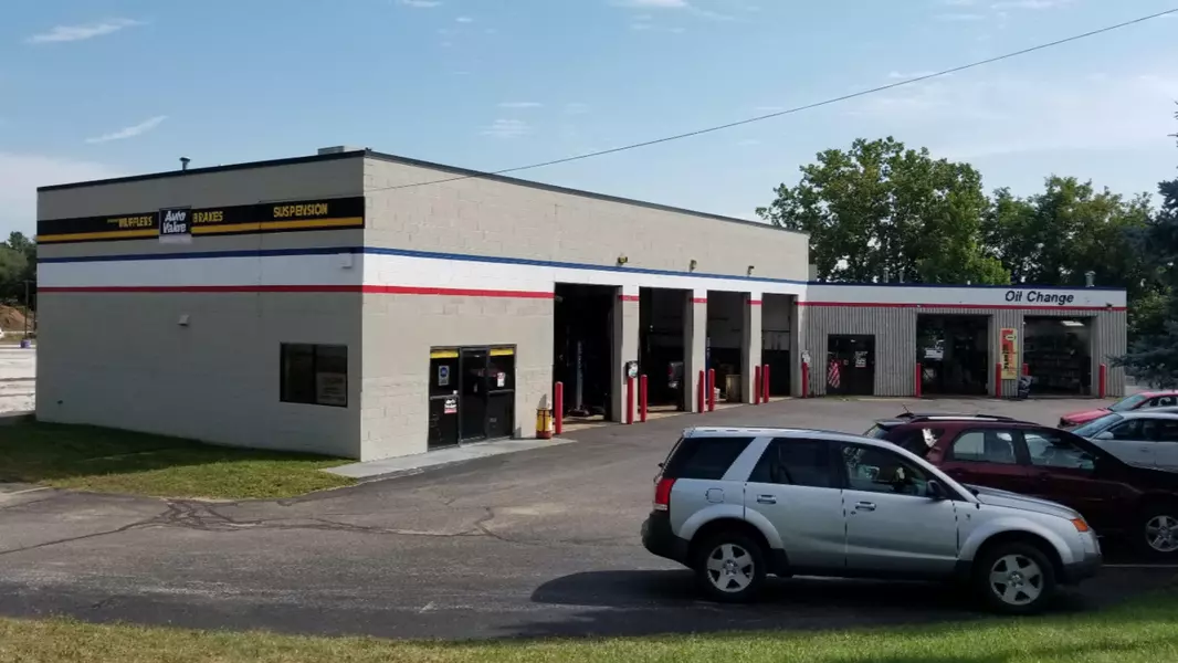 12200 James Street, Holland, MI 49424