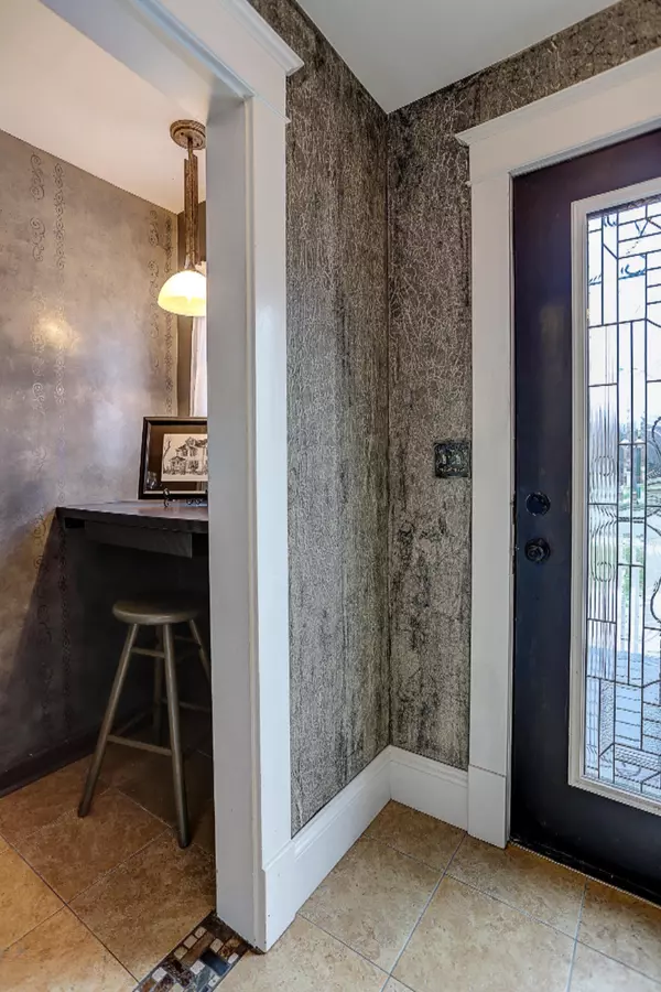 Spring Lake, MI 49456,205 E Savidge Street