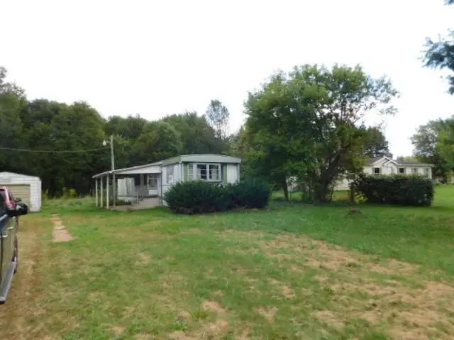 391 N Snow Prairie Road, Coldwater, MI 49036