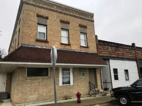 Muir, MI 48860,184 W Superior Street