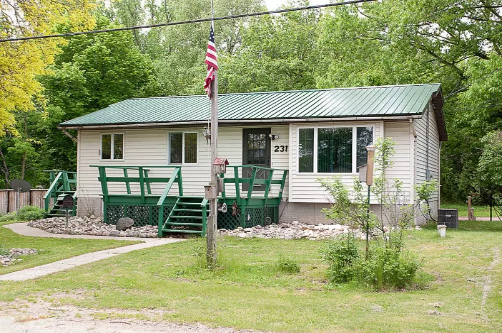 Six Lakes, MI 48886,231 Morse Drive