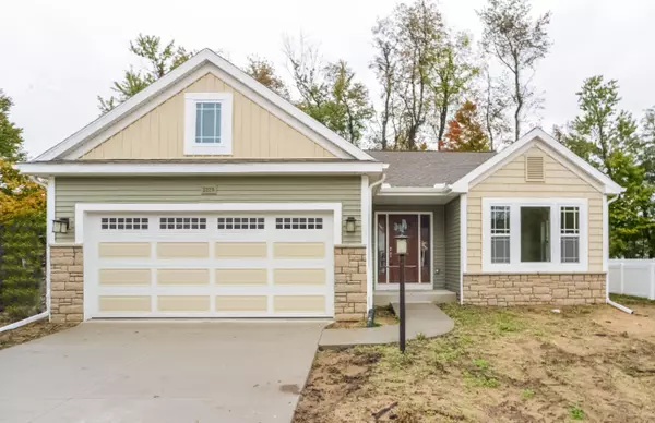 612 Cygnet Lake Drive, Benton Harbor, MI 49022