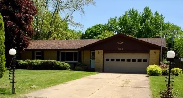 1564 S Teakwood, Stevensville, MI 49127