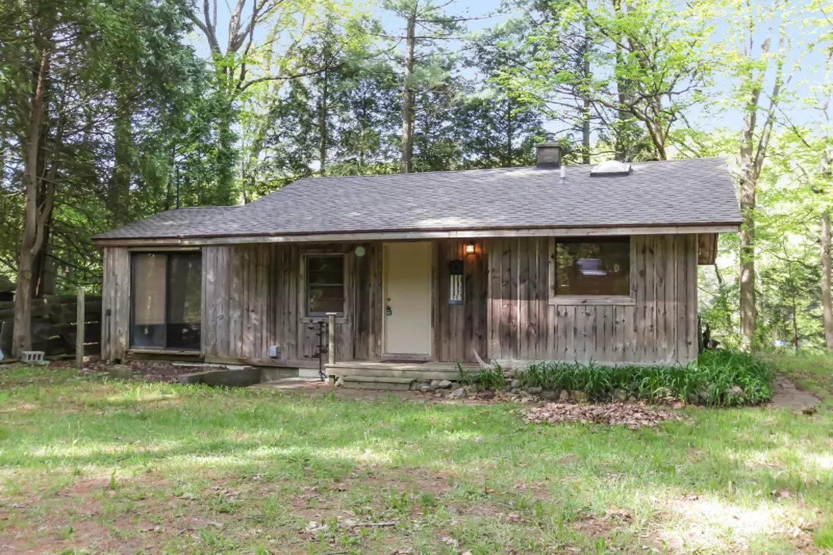 Newaygo, MI 49337,4501 S River Street