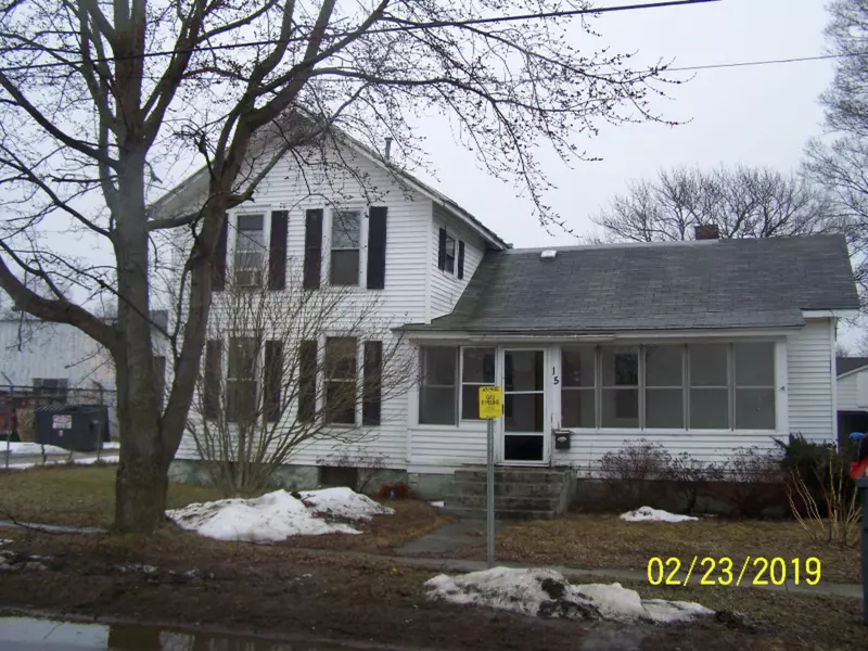 15 Mary Street, Hartford, MI 49057