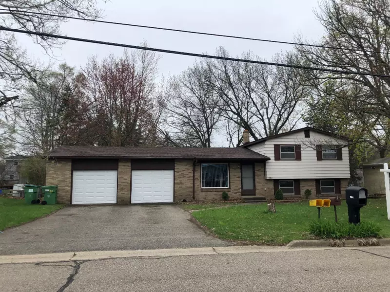 1083 Westlake Woods Drive, Springfield, MI 49015