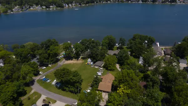 Edwardsburg, MI 49112,24040 S South Shore Drive
