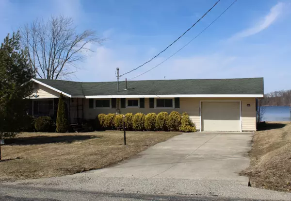 4186 W Hallett Road, Hillsdale, MI 49242