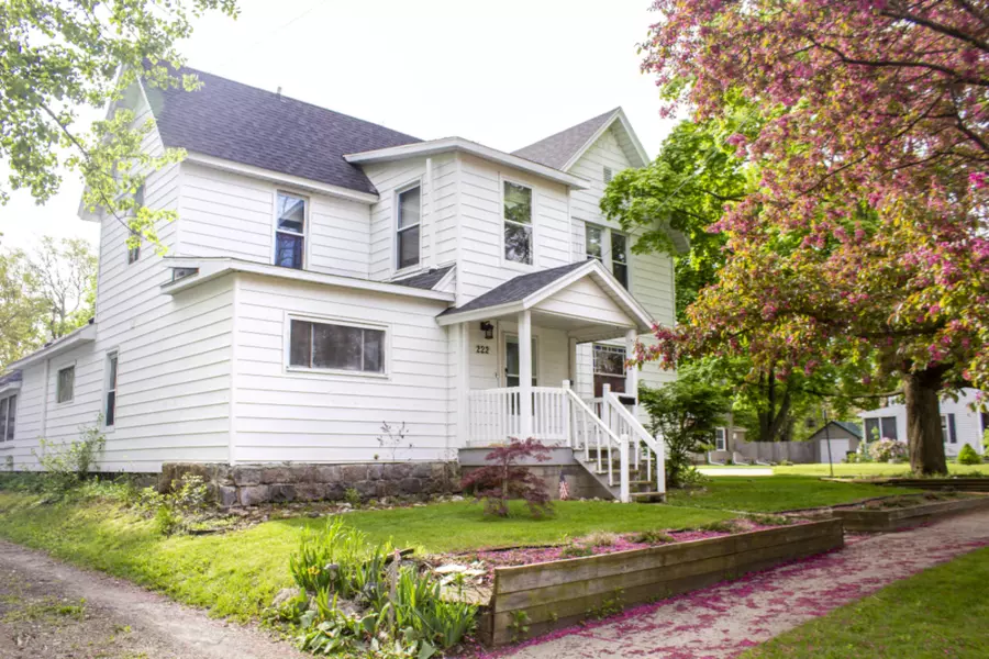 222 Hanover Street, Belding, MI 48809