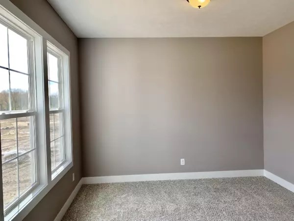 Lowell, MI 49331,1423 SE Remington Drive