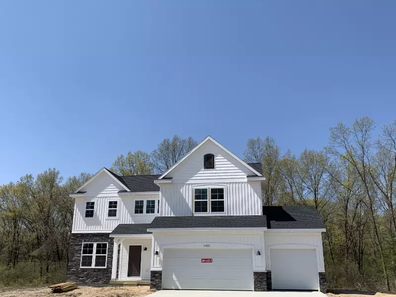 1423 SE Remington Drive, Lowell, MI 49331