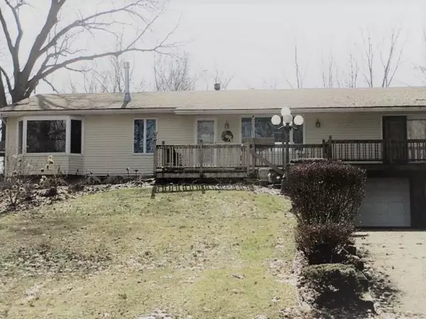 510 Crest Lane, Jonesville, MI 49250