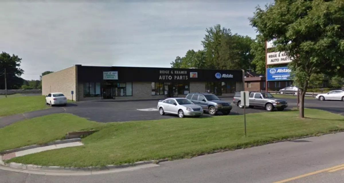 Paw Paw, MI 49079,822 E Michigan Avenue