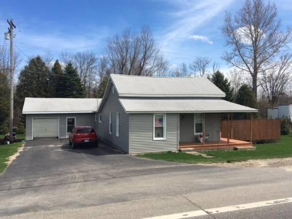 21770 Northland Drive, Paris, MI 49338