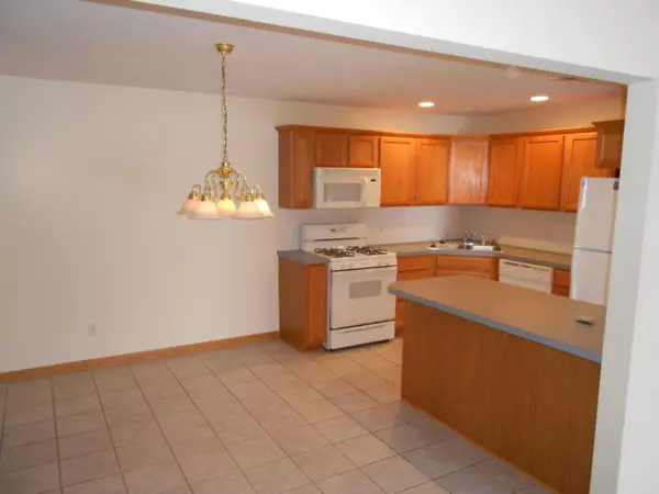 Holland, MI 49424,3138 W Crystal Waters Drive #5