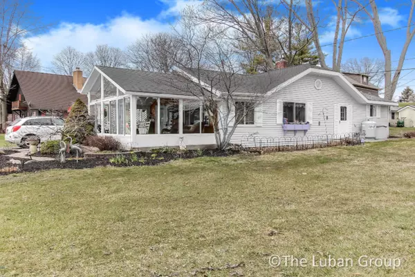 Saranac, MI 48881,6370 Lakeshore Drive