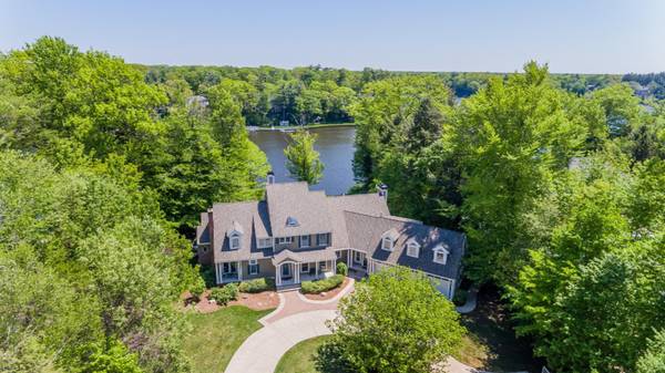 19128 Rosemary Road, Spring Lake, MI 49456