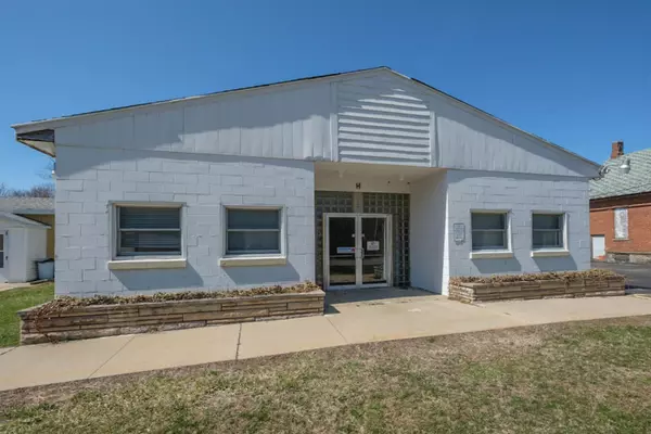 Bangor, MI 49013,34130 52nd Street