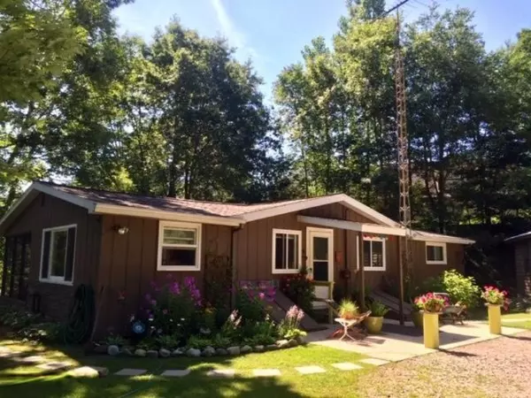 Branch, MI 49402,5816 S Rapids Road