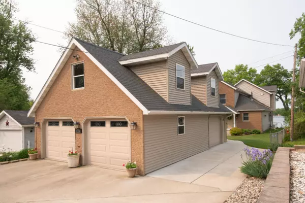 Portage, MI 49002,2106 Ames Drive
