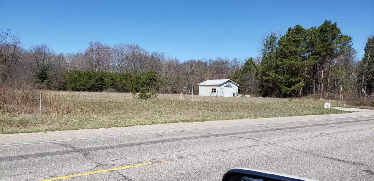 White Cloud, MI 49349,1781 S Evergreen Drive