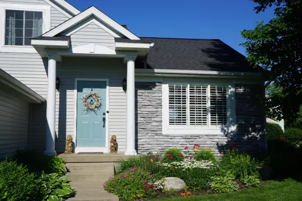 Ada, MI 49301,1021 Dogwood Meadows SE Drive