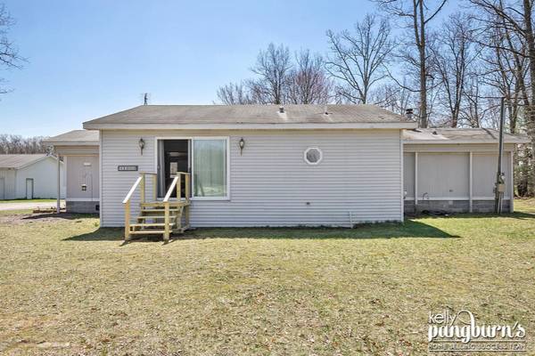 1000 E 76th Street, Newaygo, MI 49337