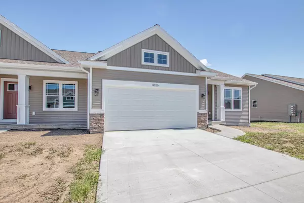 Holland, MI 49424,3020 Loganberry Lane #50