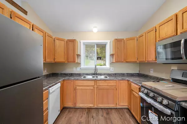 Lowell, MI 49331,1030 E Main Street