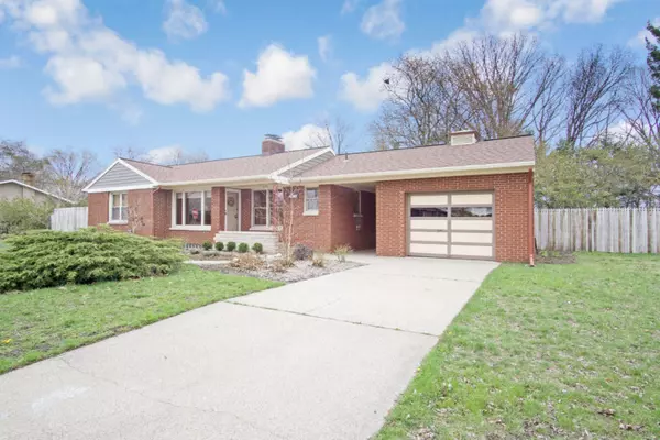 1306 Hillcrest Street, Grand Haven, MI 49417