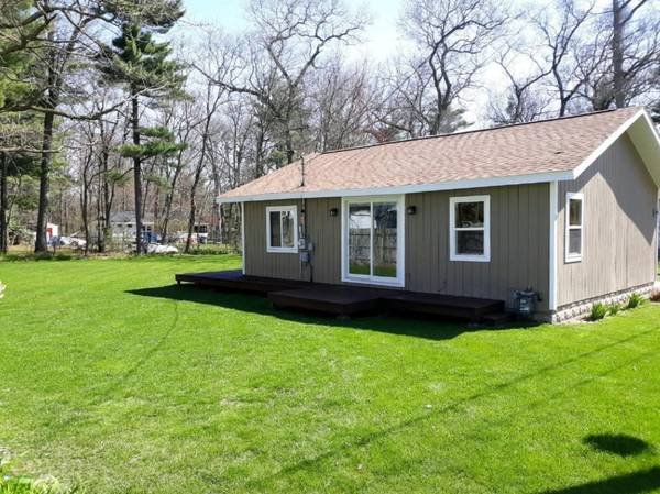 164 E Washington Boulevard, Twin Lake, MI 49457