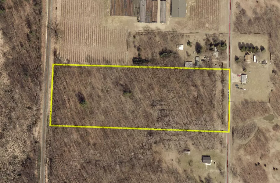 14628 CR 215, Grand Junction, MI 49056