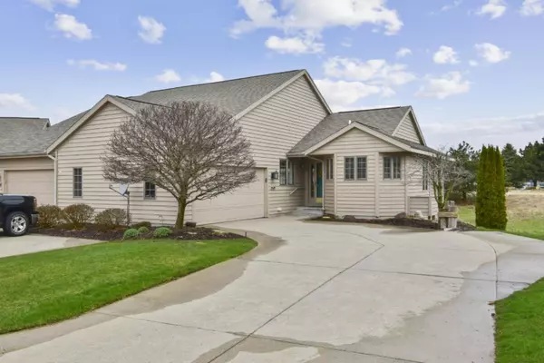 3436 Pigeon Hill Court, Muskegon, MI 49441