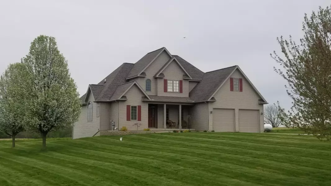 9808 13 1/2 Mile Road, Marshall, MI 49068