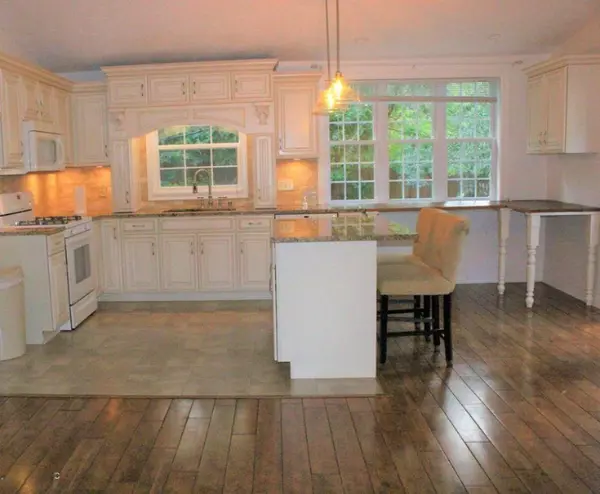 Lowell, MI 49331,11470 Grand River SE Drive