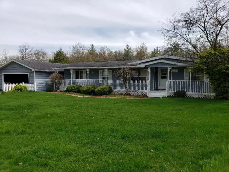 11471 Sidney Road, Gowen, MI 49326
