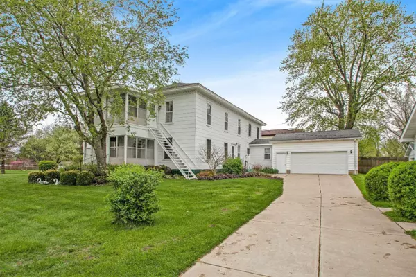 Bridgman, MI 49106,3277 W Shawnee Road