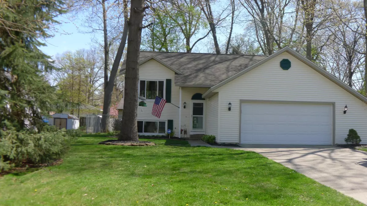 Holland, MI 49424,92 Timberwood Court