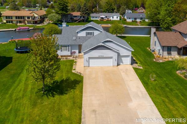 12784 Theris Drive, Wayland, MI 49348