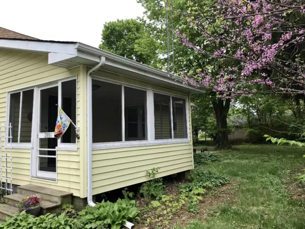 Berrien Springs, MI 49103,309 S Bluff Street