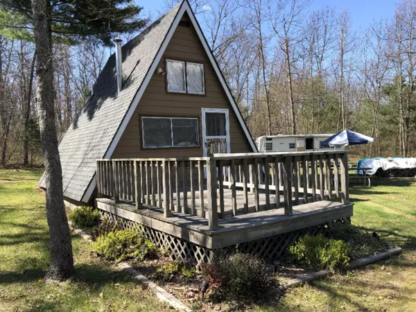 Wellston, MI 49689,3884 Maple Drive